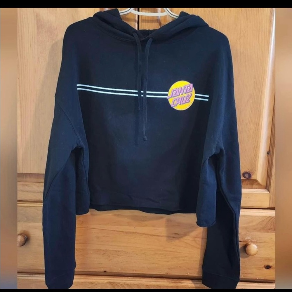 Santa Cruz Crop Skateboard black large oversized hoodie with back & front logo